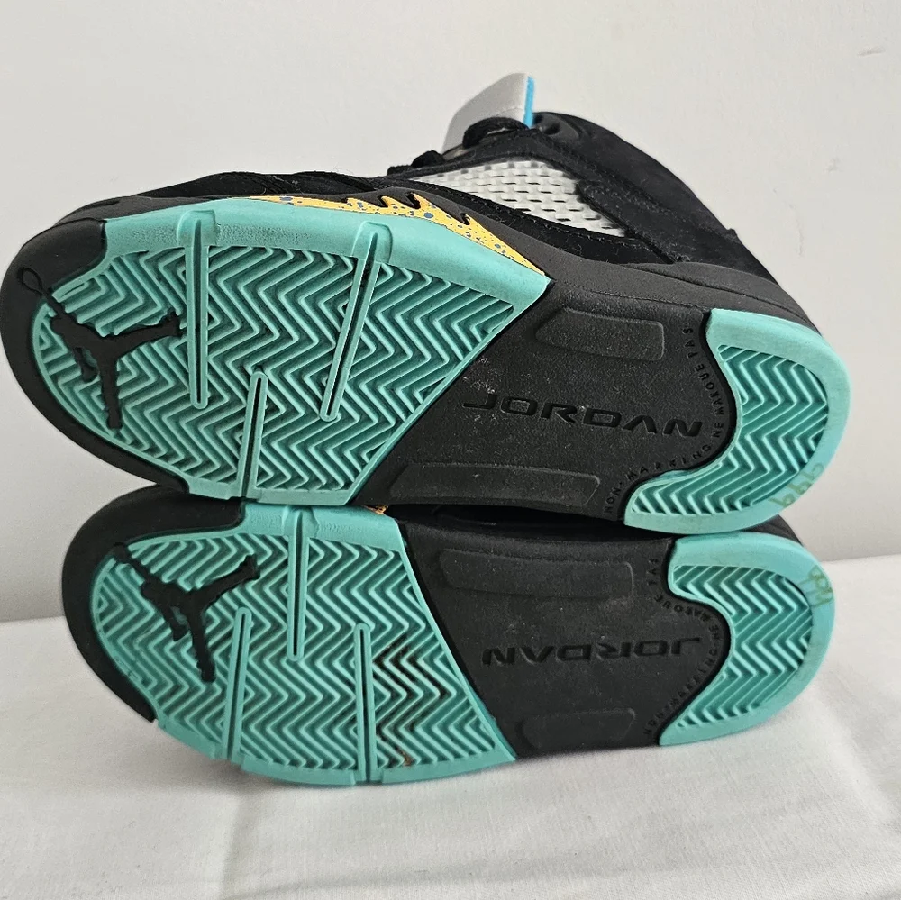 Nike Kids Black Teal Yellow Jumpman Sneakers